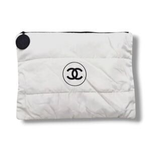 Copy CHANEL White Travel Bag